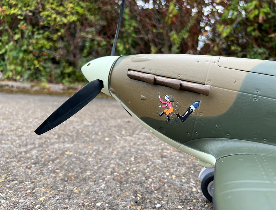 XFLY Hawker Hurricane Mk1 Brown/Green 1200mm PNP XF126P-B - Image 10