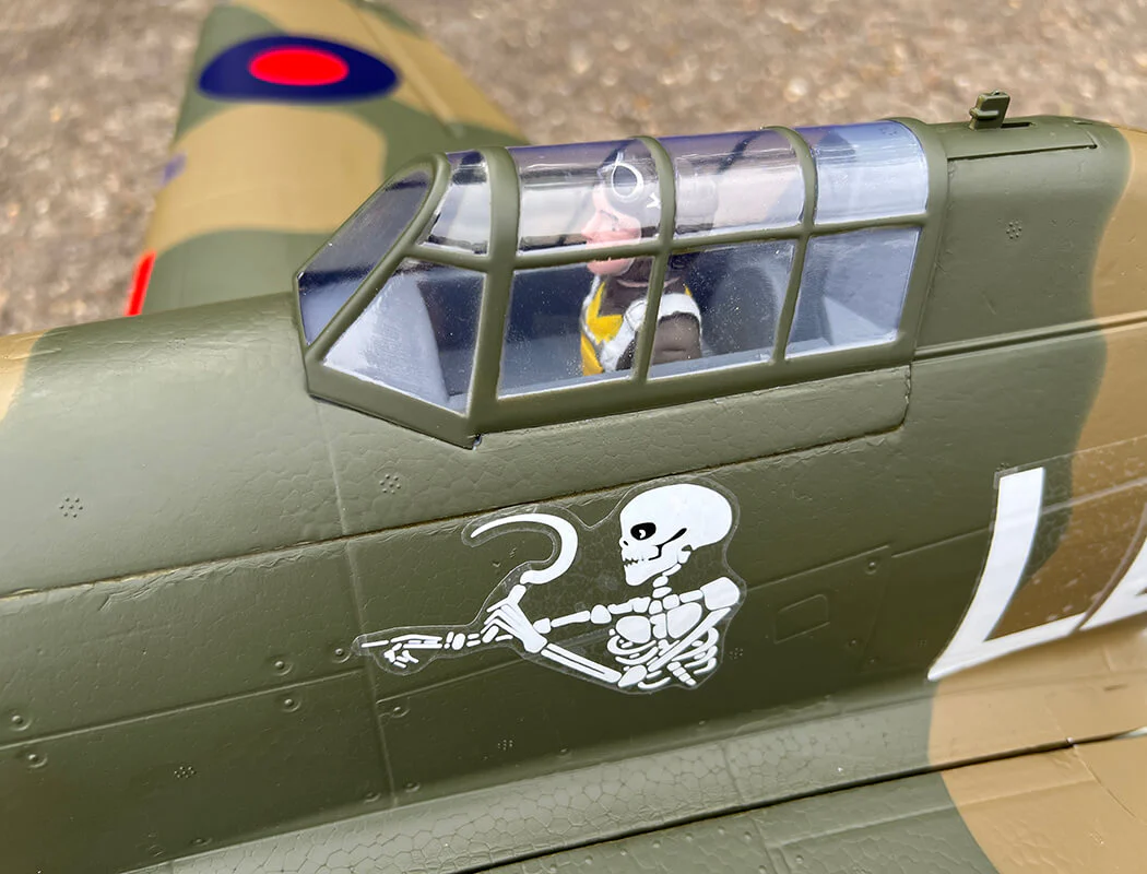 XFLY Hawker Hurricane Mk1 Brown/Green 1200mm PNP XF126P-B - Image 11