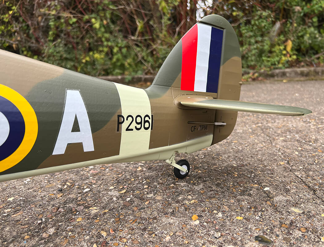 XFLY Hawker Hurricane Mk1 Brown/Green 1200mm PNP XF126P-B - Image 13